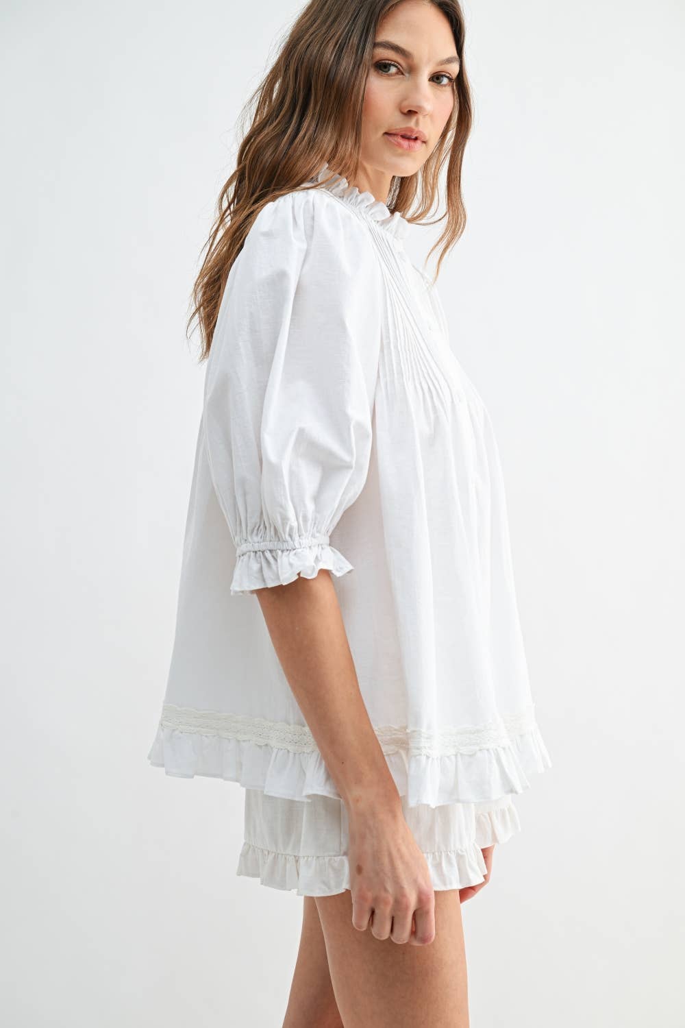 White Linen Pleated Puff Sleeve Blouse RT206