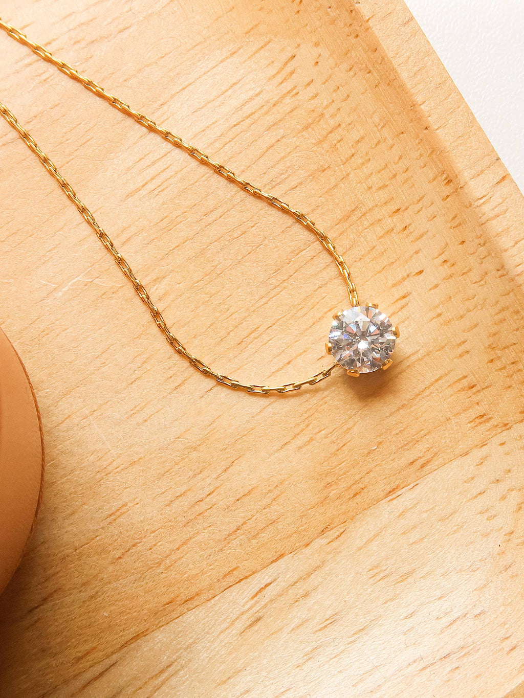 The Elizabeth Necklace