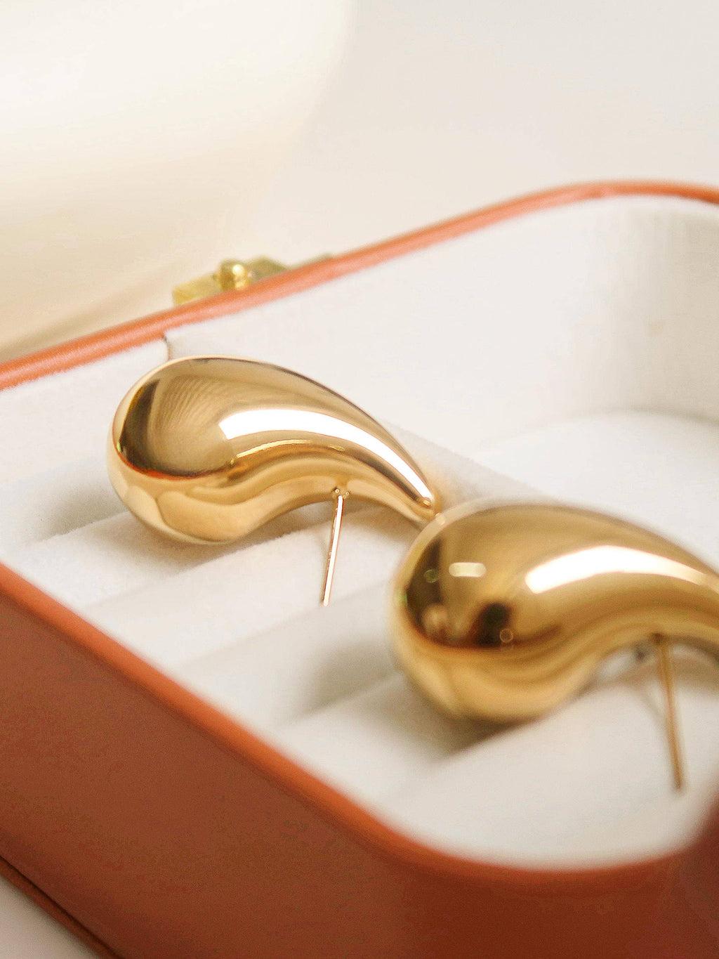 The Hattie Earrings
