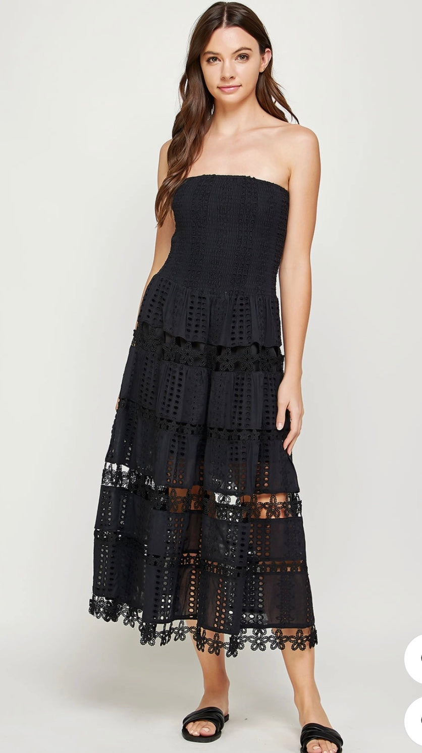 The Noelle Eyelet Midi Dress - Black