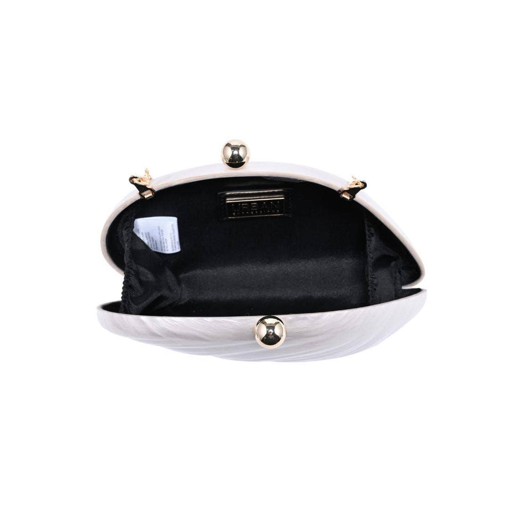 The Capri Clutch