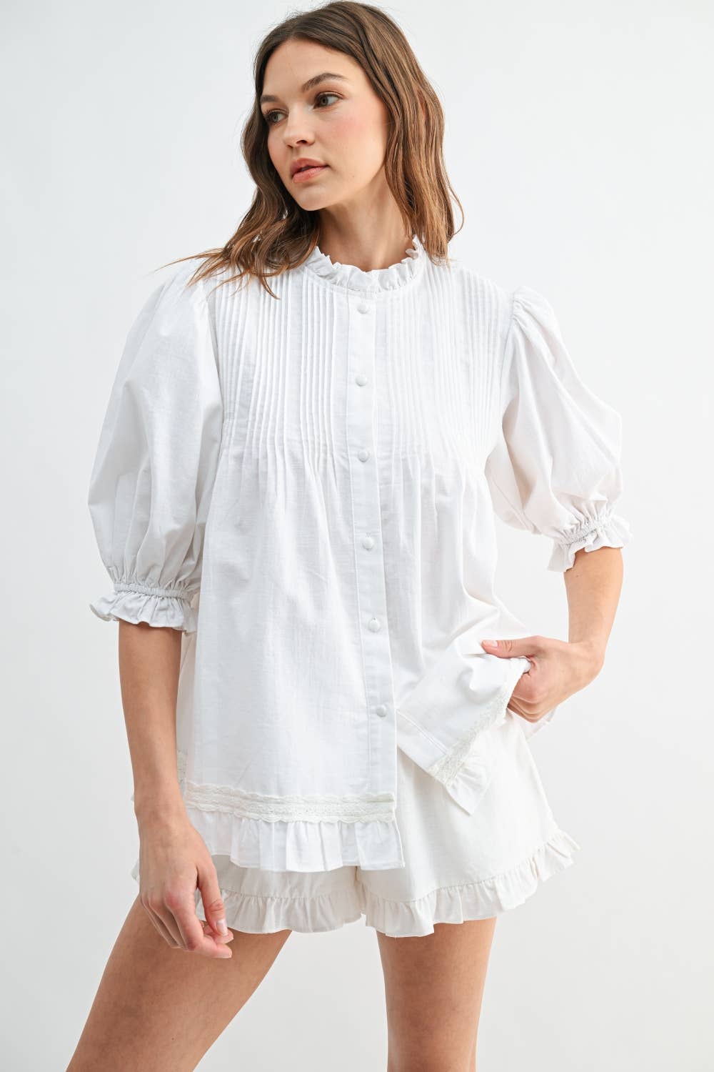 White Linen Pleated Puff Sleeve Blouse RT206